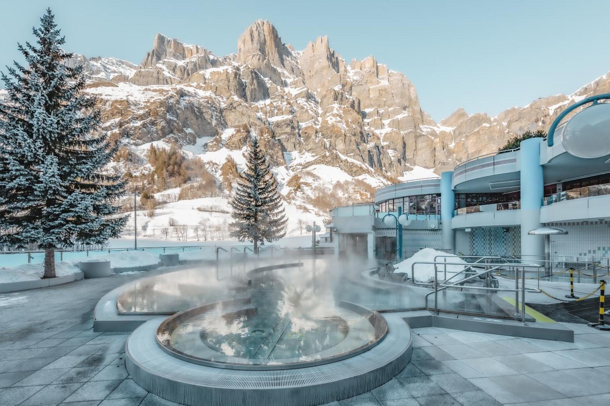 Hotel Alpenblick-Leukerbad-Therme Esterno foto